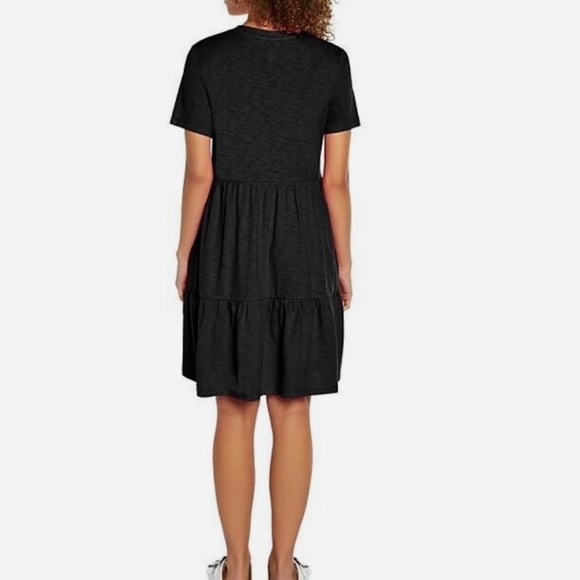 NWT Gap Ladies Short Sleeve Tiered Dress Black - Picture 3 of 5